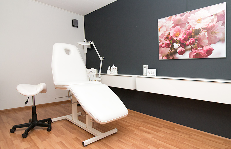 Interieur van Schoonheidssalon Esthé Nirvâna aan de Colmarstraat in Nijmegen-Noord